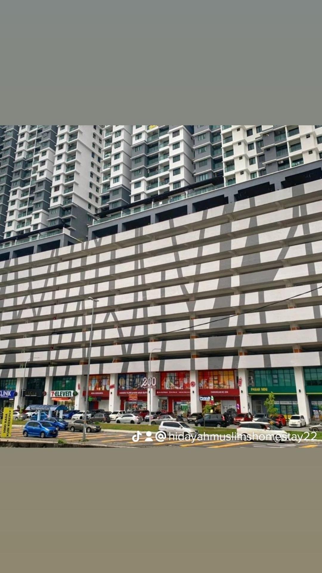 Hidayah Homestay Near Ukm And Ktm Station With High Speed Wifi - Pool & River View Bangi Dış mekan fotoğraf